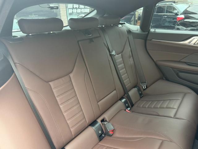 4シリーズ M440i xDriveグランクーペ カーブドディスプレイ モカ革 ハーマンカードン(33枚目)