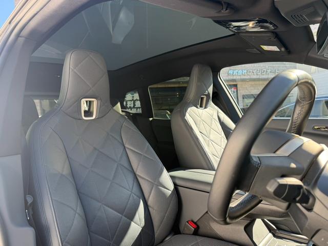 iX xDrive 50 ガラスルーフ B&Wサウンド Youtube(4枚目)