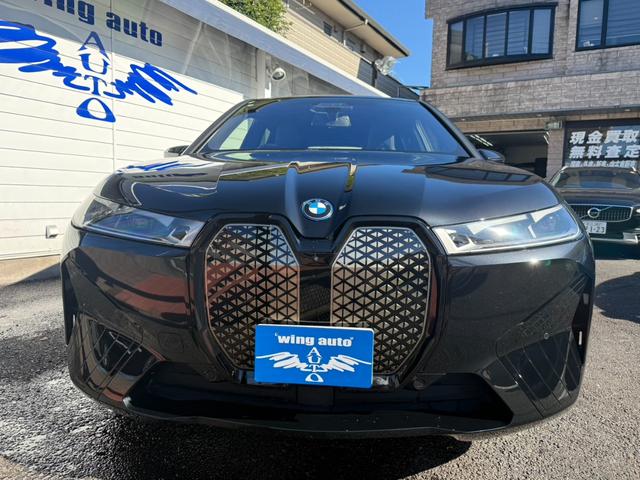 iX xDrive 50 ガラスルーフ B&Wサウンド Youtube(8枚目)