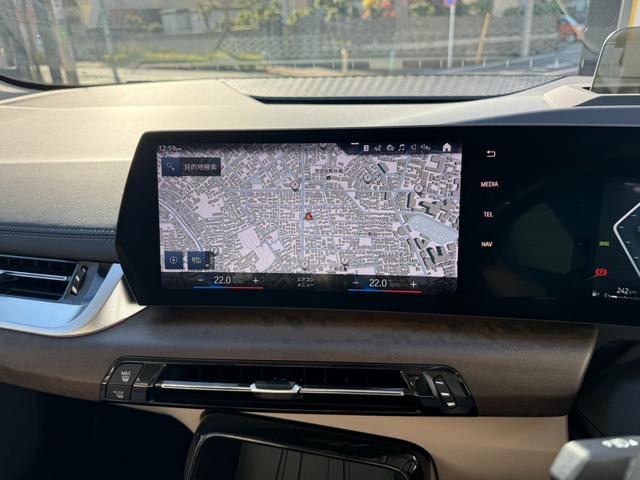 2シリーズ 218dアクティブツアラーエクスクルシブハイラインP アイボリーレザー ハーマンカードンスピーカー ヘッドアップディスプレィ(21枚目)