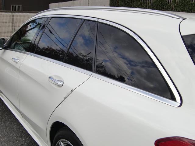 保管状態が良かったおかげで、曇りがちなメッキモールも綺麗な状態です♪