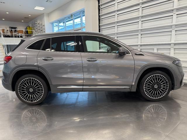 ＥＱＡ ＥＱＡ２５０　ＡＭＧラインパッケージ　令和３年式／ＡＭＧライン／アドバンスドパッケージ／パノラミックスライディングルーフ／専用ハーフレザーシート＆パワーシート／ＬＥＤオートヘッドライト（9枚目）