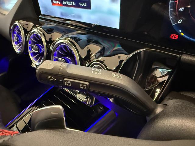 ＥＱＡ ＥＱＡ２５０　ＡＭＧラインパッケージ　令和３年式／ＡＭＧライン／アドバンスドパッケージ／パノラミックスライディングルーフ／専用ハーフレザーシート＆パワーシート／ＬＥＤオートヘッドライト（20枚目）