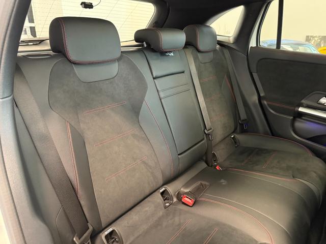 ＥＱＡ ＥＱＡ２５０　ＡＭＧラインパッケージ　令和３年式／ＡＭＧライン／アドバンスドパッケージ／パノラミックスライディングルーフ／専用ハーフレザーシート＆パワーシート／ＬＥＤオートヘッドライト（36枚目）