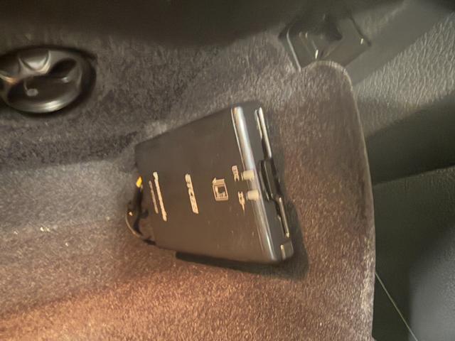 シャラン TDI ハイライン 2022年式/ワンオーナー車/正規ディーラー車/両ドアスライドドア/シートヒーター/car play/7人乗り(41枚目)