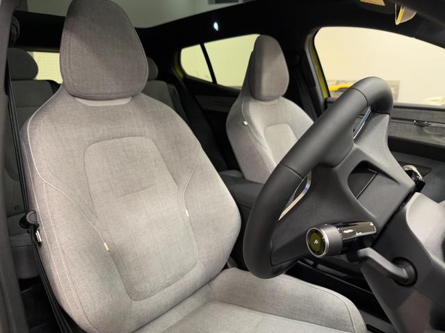 EX30 ウルトラシングルモーター エクステンデッドレンジ 2024年式/ワンオーナー車/正規ディーラー車/メーカー保証付き/パノラマガラスルーフ/パワーシート&シートヒーター/走行1100KM(29枚目)