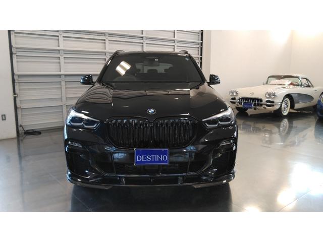 Ｘ５ ｘＤｒｉｖｅ　３５ｄ　Ｍスポーツ　令和１年登録車　正規ディーラー車　３Ｄデザインカーボンエアロ　　エアサスペンション　純正アルミホイール　パノラマミックサンルーフ　パワーシート　シートヒーター（2枚目）