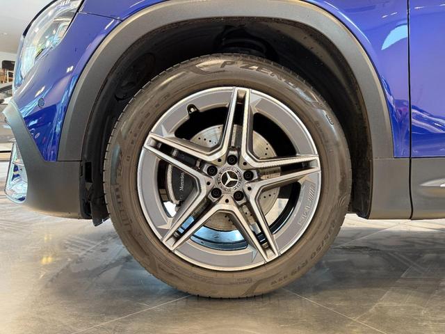 ＧＬＢ ＧＬＢ２００ｄ　４マチック　ＡＭＧライン　２０２１年式／正規ディーラー車／４ＷＤモデル／サードシート７人乗りレーダーセーフティー／ドライブレコーダーハーフレザーシート／サードシート（７人乗り）／パワーシート＆シートヒーター／純正ディスプレイ（5枚目）