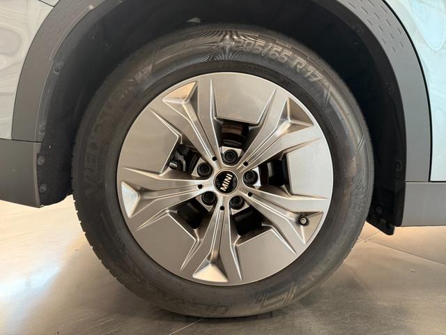 ＭＩＮＩ カントリーマンＥ　クラシック・トリム　令和６年式／カントリーマンＥ／Ｍパッケージ／ハーフレザーシート／全方位モニター／ＬＥＤオートヘッドライト（8枚目）