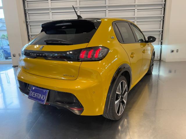 ｅ－２０８ ＧＴライン　令和２年式／ｅ２０８　ＧＴライン／ワンオーナー／禁煙車／カープレイ＆バックモニター（10枚目）