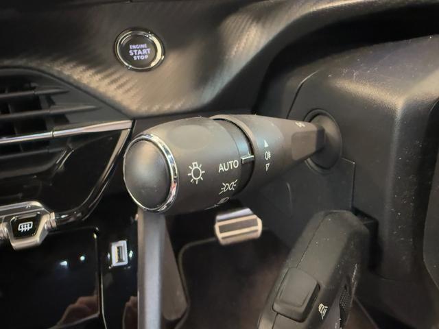 ｅ－２０８ ＧＴライン　令和２年式／ｅ２０８　ＧＴライン／ワンオーナー／禁煙車／カープレイ＆バックモニター（19枚目）