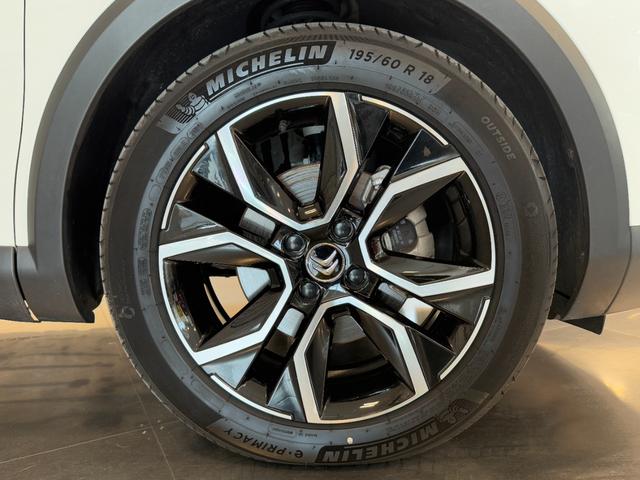 E-C4 シャイン ワンオーナー/パノラミックスライディングルーフ/バックモニター/LEDオートヘッドライト(8枚目)