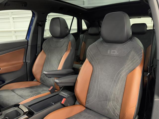 ID.4 プロ 令和5年式/ID4 プロ/パノラミックグラスルーフ/ハーフレザーシート&ヒーター/カープレイ&全方位モニター/LEDオートヘッドライト(33枚目)