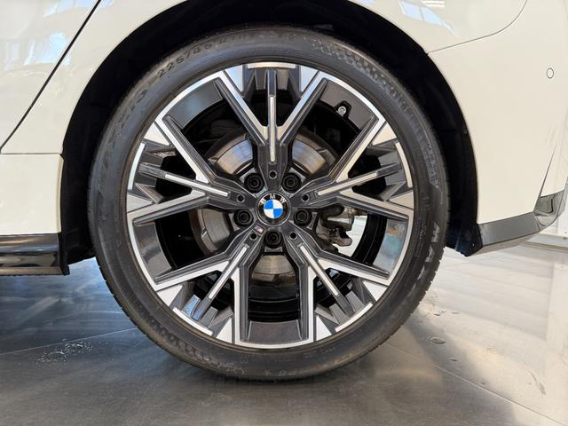 1シリーズ 120d Mスポーツ ハイラインパッケージ 令和7年式/ハイラインパッケージ/テクノロジーパッケージ/ブラウンレザーシート&ベンチレーションシート/ヘッドアップディスプレイ/走行3000km(6枚目)
