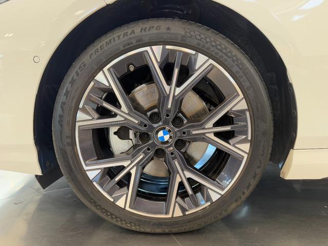 1シリーズ 120 Mスポーツ 令和7年式/M-Sportパッケージ/専用ハーフレザーシート/LEDオートヘッドライト/走行3000km(5枚目)