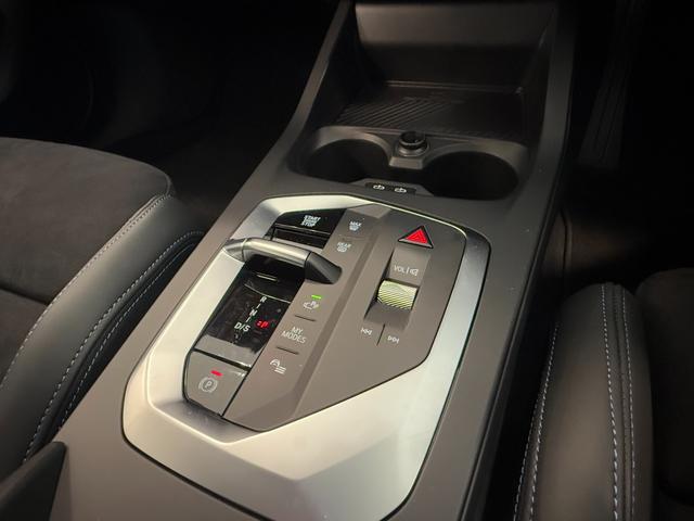 1シリーズ 120 Mスポーツ 令和7年式/M-Sportパッケージ/専用ハーフレザーシート/LEDオートヘッドライト/走行3000km(26枚目)