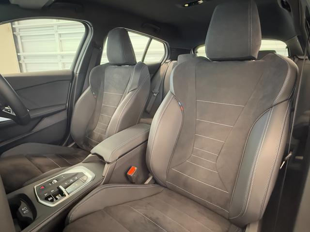 1シリーズ 120 Mスポーツ 令和7年式/M-Sportパッケージ/専用ハーフレザーシート/LEDオートヘッドライト/走行3000km(32枚目)