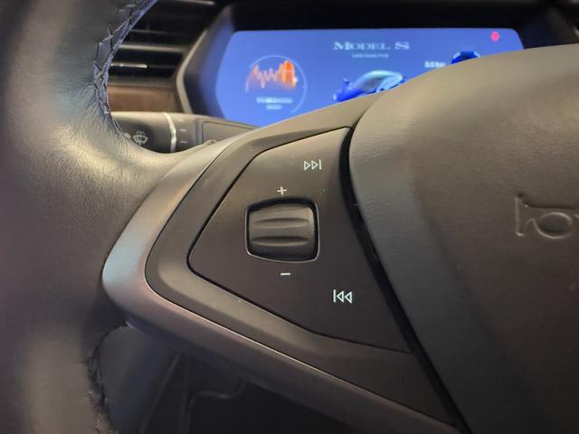 販売オプションのボディコーティングや希望番号なども承ります！ご質問等ございましたらお気軽にお問い合わせ下さい！