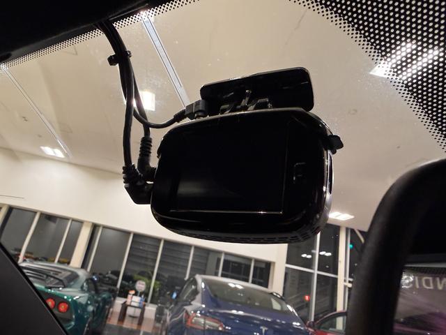 アバルト595 コンペティツィオーネ メイクユアスコーピオン 正規ディーラー車 5速MT カロッツェリアナビ&TV&バックカメラ アドレナリングリーン(22枚目)