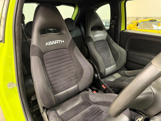 アバルト595 コンペティツィオーネ メイクユアスコーピオン 正規ディーラー車 5速MT カロッツェリアナビ&TV&バックカメラ アドレナリングリーン(29枚目)