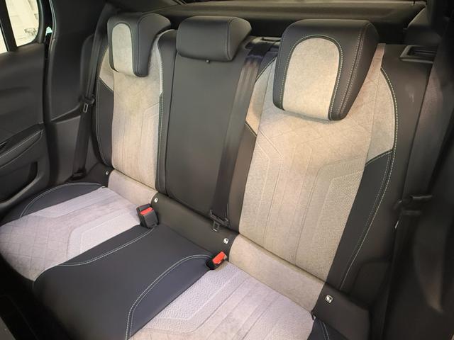 e-208 GTライン 令和3年式/パノラマグラスルーフ/専用ハーフレザーシート/カープレイ&バックモニター/前後ドライブレコーダー(36枚目)