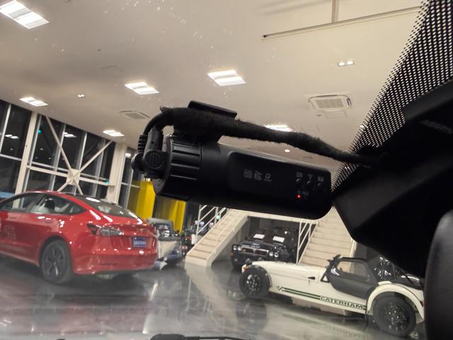 アバルト５９５ コンペティツィオーネ　２０１９年式／正規ディーラ車／５速ＭＴ車／１４５ｐｓ／純正ホイール／ドラレコ／社外ディスプレイ（29枚目）