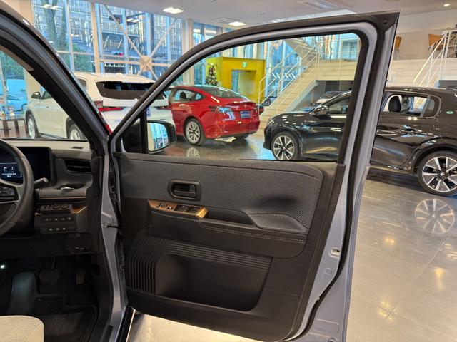 サクラ Ｇ　令和７年式（２０２５年）／ワンオーナー／走行５５００ｋｍ／メーカー保証期間内／ベンチシート（14枚目）