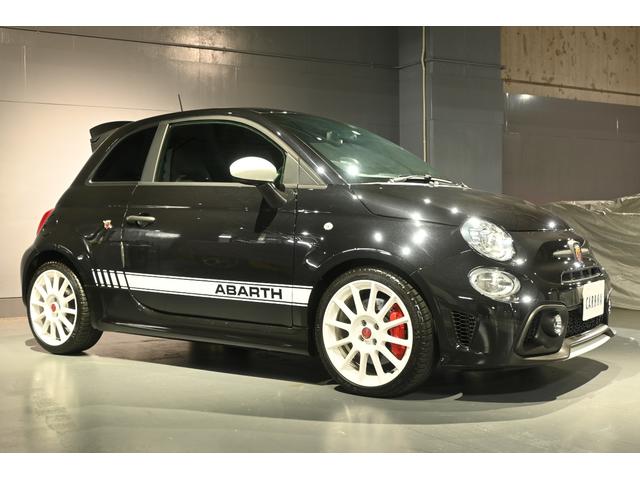 アバルト695 エッセエッセ ベースグレード 専用シート アクラポマフラー ドラレコ ETC(2枚目)