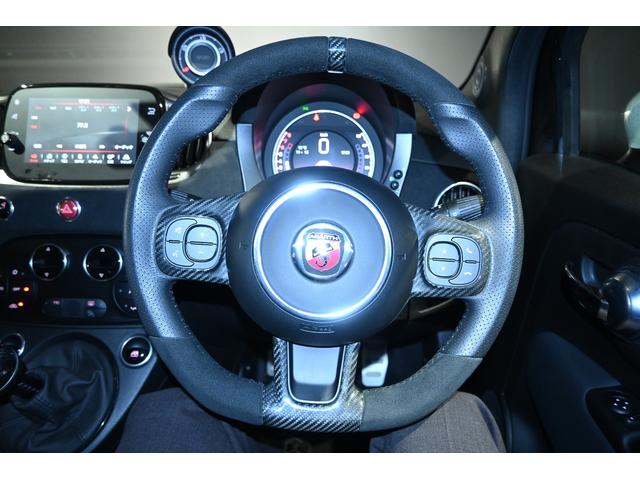 アバルト695 エッセエッセ ベースグレード 専用シート アクラポマフラー ドラレコ ETC(13枚目)