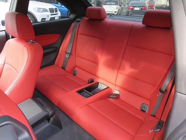 １シリーズ １３５ｉ　１３５ｉ（４名）Ｍパフォーマンスマフラー　ショートシフト　アクティブステアリング　アダプティブコーナリングライト　サンルーフ（16枚目）