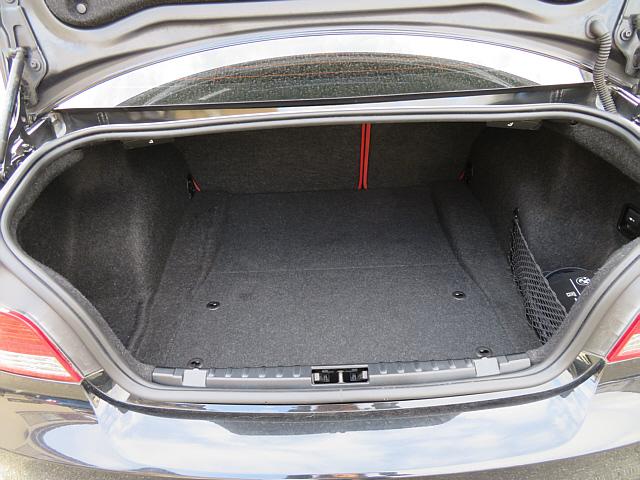 １シリーズ １３５ｉ　１３５ｉ（４名）Ｍパフォーマンスマフラー　ショートシフト　アクティブステアリング　アダプティブコーナリングライト　サンルーフ（28枚目）