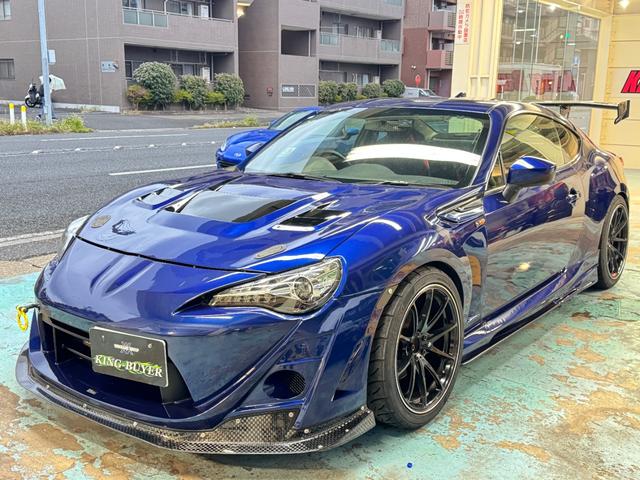 ８６ ＧＴ　ＶＡＲＩＳフロントバンパー＋サイドステップ　Ｃ－ＷＥＳＴフロントフェンダー　プロコンポジット　ＧＴ　ＷＩＮＧ　ＧｏｏｄＧｕｎボンネット　ＢＬＩＴＺ車高調　ＲＡＹＳ１８インチアルミ　ＧＲｅｄｄｙマフラー（20枚目）