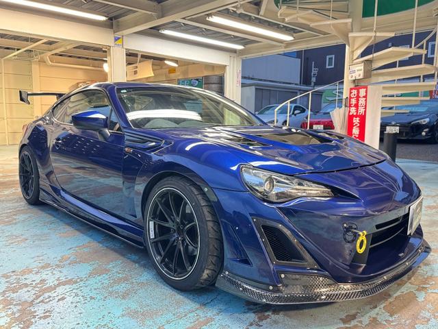 ８６ ＧＴ　ＶＡＲＩＳフロントバンパー＋サイドステップ　Ｃ－ＷＥＳＴフロントフェンダー　プロコンポジット　ＧＴ　ＷＩＮＧ　ＧｏｏｄＧｕｎボンネット　ＢＬＩＴＺ車高調　ＲＡＹＳ１８インチアルミ　ＧＲｅｄｄｙマフラー（26枚目）