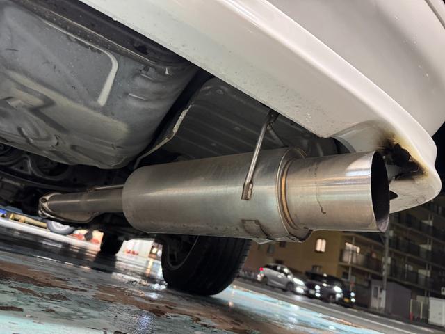 マークII グランデ　タイミングベルト交換済　純正オプションエアロ　社外マフラー　１７インチアルミ　ＫＥＮＷＯＯＤ１ＤＩＮオーディオ　ＥＴＣ　キーレス（2枚目）