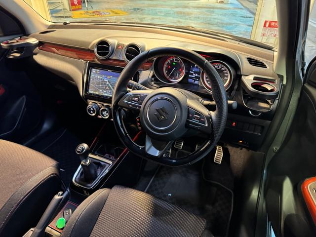 スイフトスポーツ ベースグレード エイリアンテックSTAGE2.5トルクモリモリVerECU HKSインタークーラー HKSスーパーターボマフラー TEIN車高調 エンケイPF09(17インチ) ORC強化クラッチ ATSLSD(5枚目)
