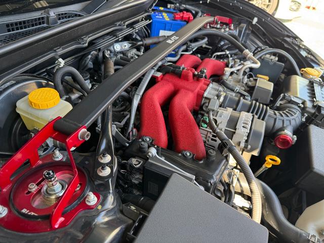 ＢＲＺ ＳＴＩ　スポーツ　ＢＬＩＴＺ車高調　ＢＬＩＴＺタワーバー　アペックスマフラー　三菱ＤＩＡＴＯＮＥナビ（地デジフルセグ）　バックカメラ　ＥＴＣ　ドラレコ（5枚目）