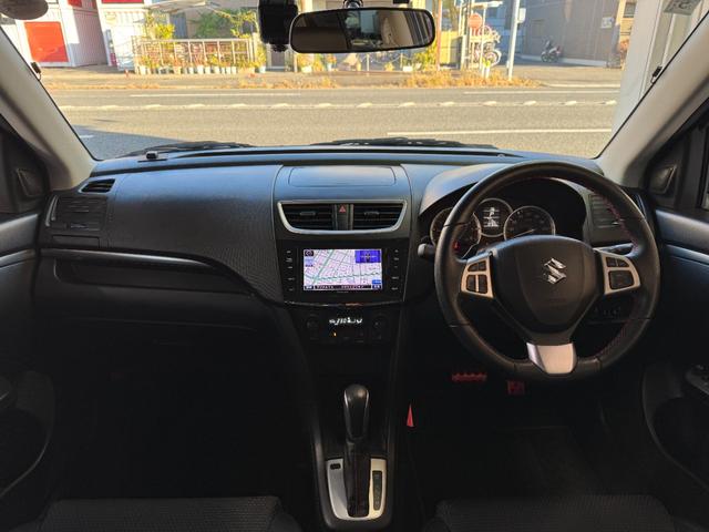 スイフトスポーツ ベースグレード　ＭｏｎｓｔｅｒＳｐｏｒｔサスペンション＆マフラー＆カーボンＧＴウイング　エンケイＰＦ０７アルミ（１７インチ）　Ｐａｎａｓｏｎｉｃ地デジフルセグメモリナビ　ＥＴＣ　ドライブレコーダー（3枚目）