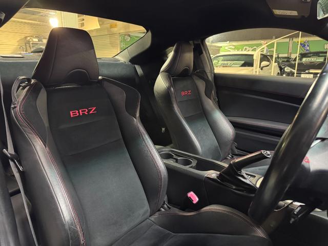 ＢＲＺ ＧＴ　ワンオーナー　純正ブレンボブレーキ　ＳＴＩフロントタワーバー　スバル純正ドライブレコーダー　バックカメラ　カロッツェリア地デジフルセグメモリナビ　ＥＴＣ２．０（6枚目）