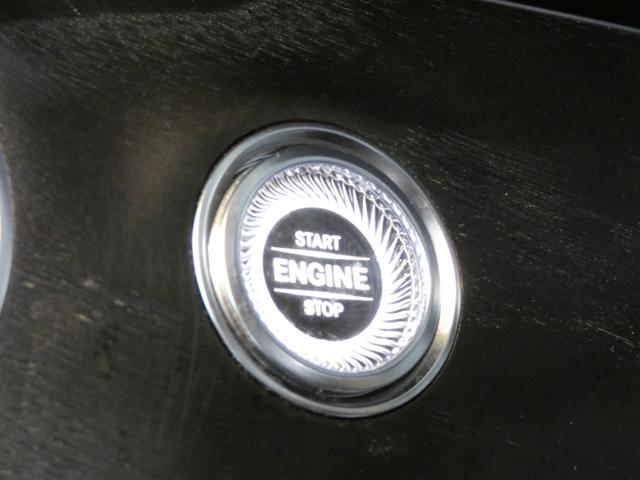 Eクラス E200 クーペ スポーツ エクスクルーシブPKG レーダーセーフティ パノラマサンルーフ レッド&ブラックレザーシート シートヒーター ナビTV360カメラ ヘッドアップディスプレイ ブルメスターサウンド マルチビームLED ROLF20インチアルミ(14枚目)