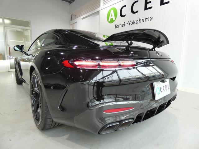 GT 63 4マチック+ クーペ AMGパフォーマンスパッケージ&カーボンパッケージ クリスタルホワイト&ブラックナッパレザーシート ブルメスターハイエンド3Dサラウンドシステム ナビTV360°カメラ 可倒式リアシート ドラレコ(2枚目)