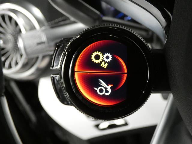 GT 63 4マチック+ クーペ AMGパフォーマンスパッケージ&カーボンパッケージ クリスタルホワイト&ブラックナッパレザーシート ブルメスターハイエンド3Dサラウンドシステム ナビTV360°カメラ 可倒式リアシート ドラレコ(24枚目)