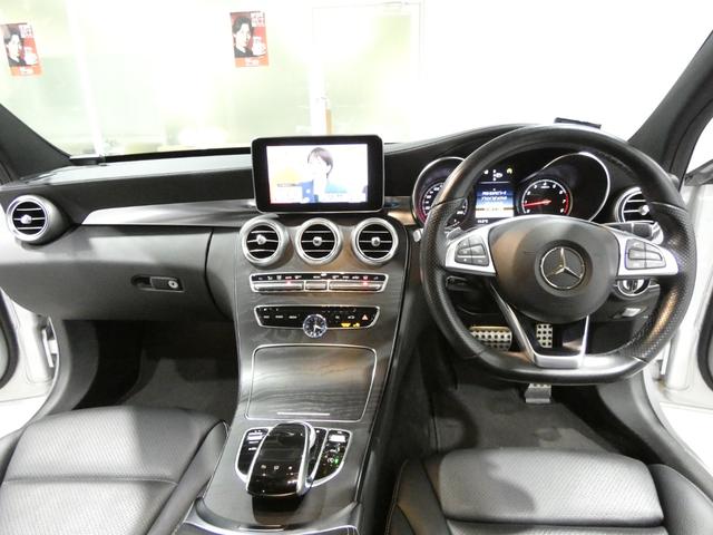 Ｃクラスステーションワゴン Ｃ２００　ステーションワゴン　スポーツ　レーダーセーフティ　ブラックレザーシート＆ヒーター　純正ナビＴＶ　バックカメラ　キーレスゴー　ブラインドスポットアシスト　電動テールゲート（3枚目）