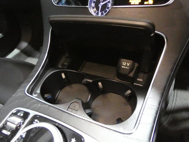 Ｃクラスステーションワゴン Ｃ２００　ステーションワゴン　スポーツ　レーダーセーフティ　ブラックレザーシート＆ヒーター　純正ナビＴＶ　バックカメラ　キーレスゴー　ブラインドスポットアシスト　電動テールゲート（25枚目）