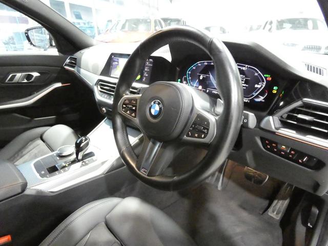 3シリーズ 320iツーリング Mスポーツ ACC ハーフレザーシート&シートヒーター BMWライブコックピット 純正ナビ&バックカメラ Mスポーツエアロ&18インチアルミ コンフォートアクセス LEDヘッドライト 電動テールゲート ドラレコ(21枚目)