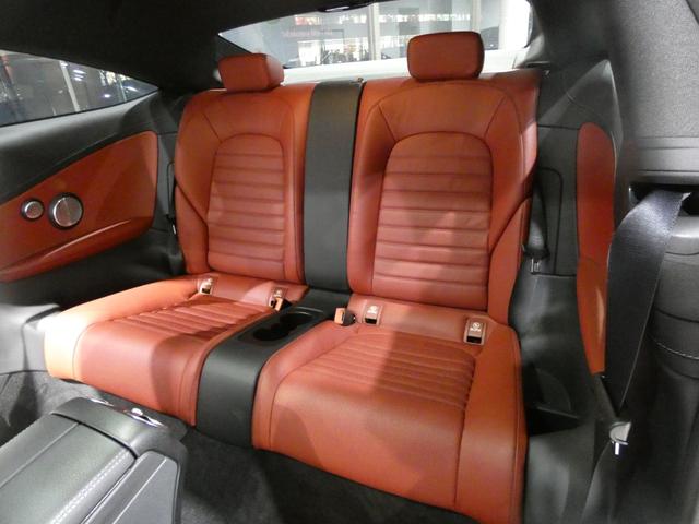 Cクラス C43 4マチッククーペ レーダーセーフティ パノラマサンルーフ クランベリーレッドレザーシート&シートヒーター 純正ナビTVバックカメラ キーレスゴー ブルメスターサウンドシステム AMGエアロ&19AW LEDヘッドライト(8枚目)