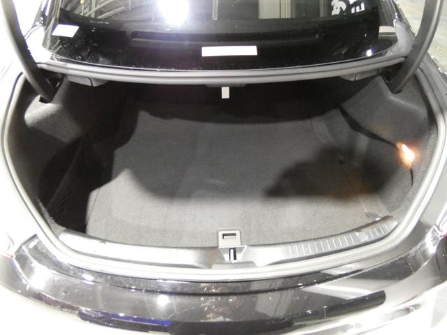 Cクラス C43 4マチッククーペ レーダーセーフティ パノラマサンルーフ クランベリーレッドレザーシート&シートヒーター 純正ナビTVバックカメラ キーレスゴー ブルメスターサウンドシステム AMGエアロ&19AW LEDヘッドライト(9枚目)