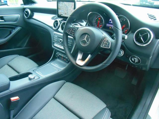CLA180 シューティングブレーク AMGスタイル(3枚目)