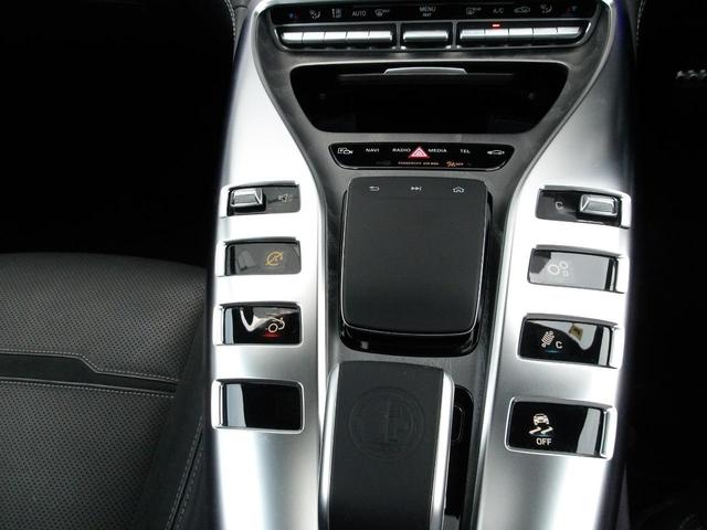 ＧＴ ４ドアクーペ ４３　４マチック＋　ライドコントロール＋パッケージ　ワンオーナー・認定保証２年・禁煙車・ガラススライディングルーフ・エクスクルーシブパッケージ・ＡＭＧライドコントロール＋パッケージ・ダイヤモンドホワイト・（１９０１）（77枚目）