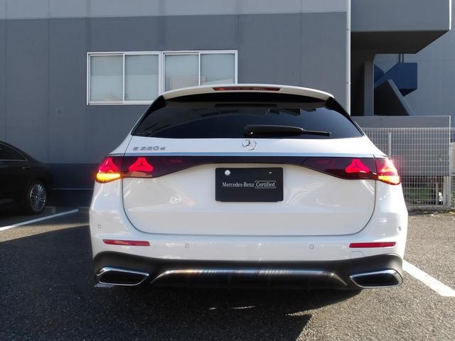 Ｅクラスステーションワゴン Ｅ２２０ｄステションワゴンアバギャルドＡＭＧラインＰ　認定保証２年・禁煙車・ワンオーナー・パノラミックルーフ・アドバンスドパッケージ・レザーエクスクルーシブパッケージ・デジタルインテリアパッケージ・オパリスホワイト・（２４０１）（17枚目）