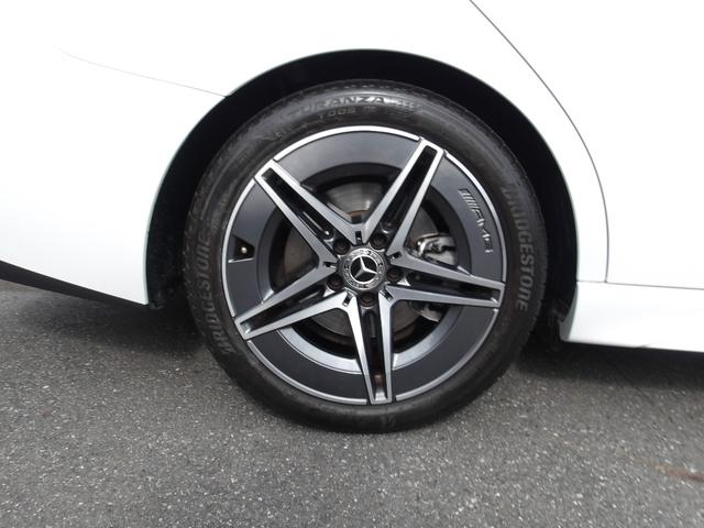 Ｃクラス Ｃ２００アバンギャルド　ＡＭＧライン　認定保証２年・禁煙車・パノラミックルーフ・レザーエクスクルーシブパッケージ・ベーシックパッケージ・オブシディアンブラック・（２３０１）（20枚目）